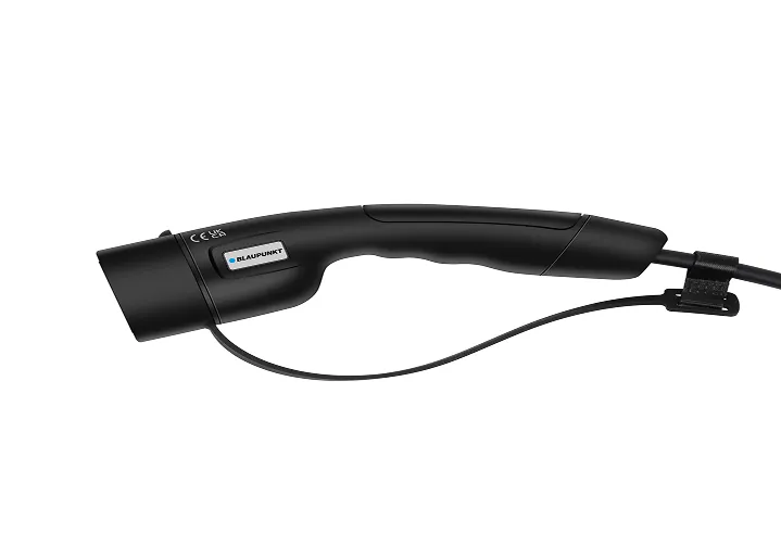 Blaupunkt portable EV charger single phase and three phase