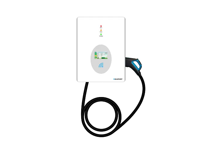 Blaupunkt DC charging station 40kW CCS2 wall mounted front view